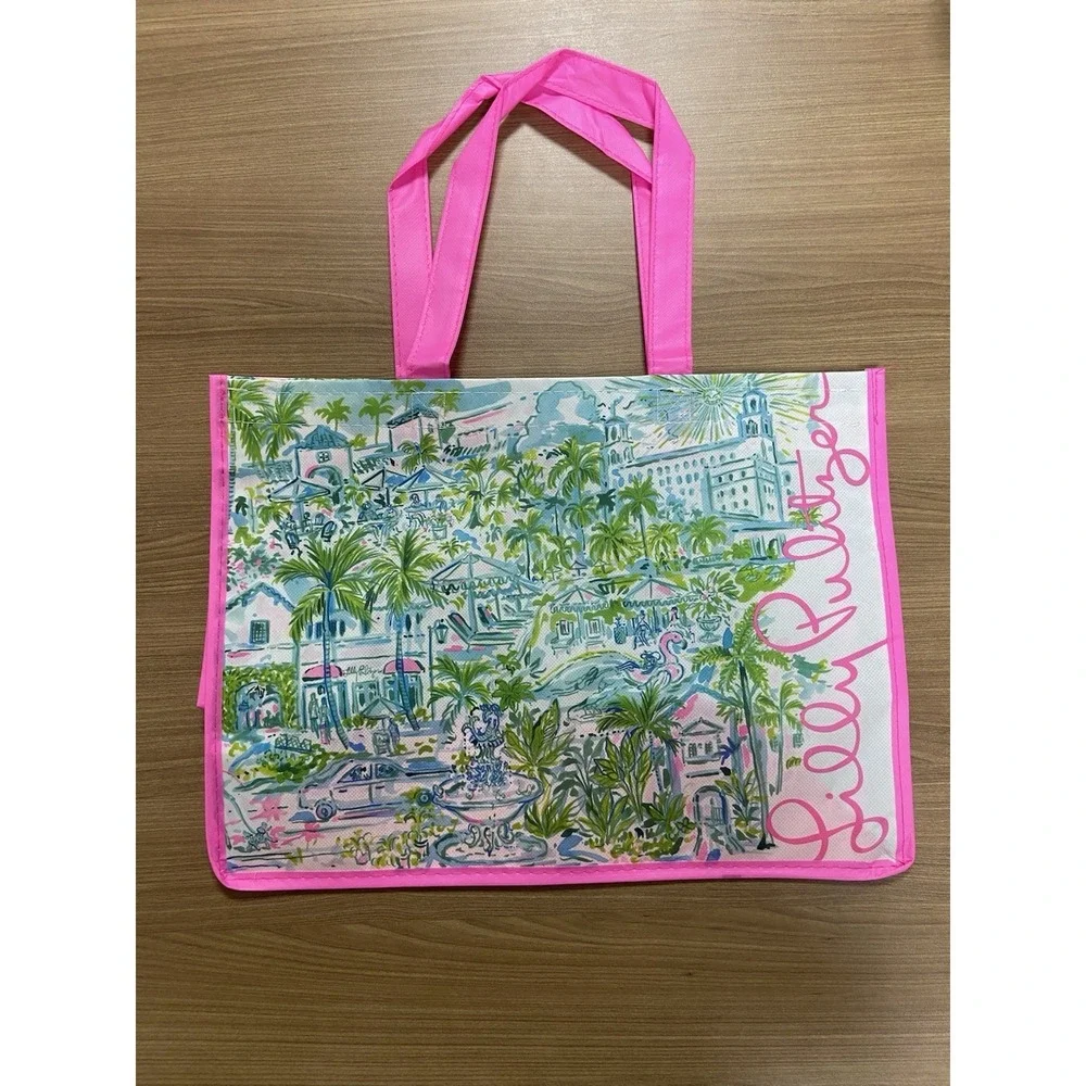 Lot Of 4 LILLY PULITZER Reusable Tote Plastic SHOPPING BAGS, Two Sizes Palm